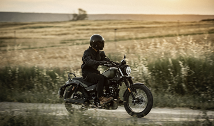 Não deixes escapar a nova Rockster Flat 125!